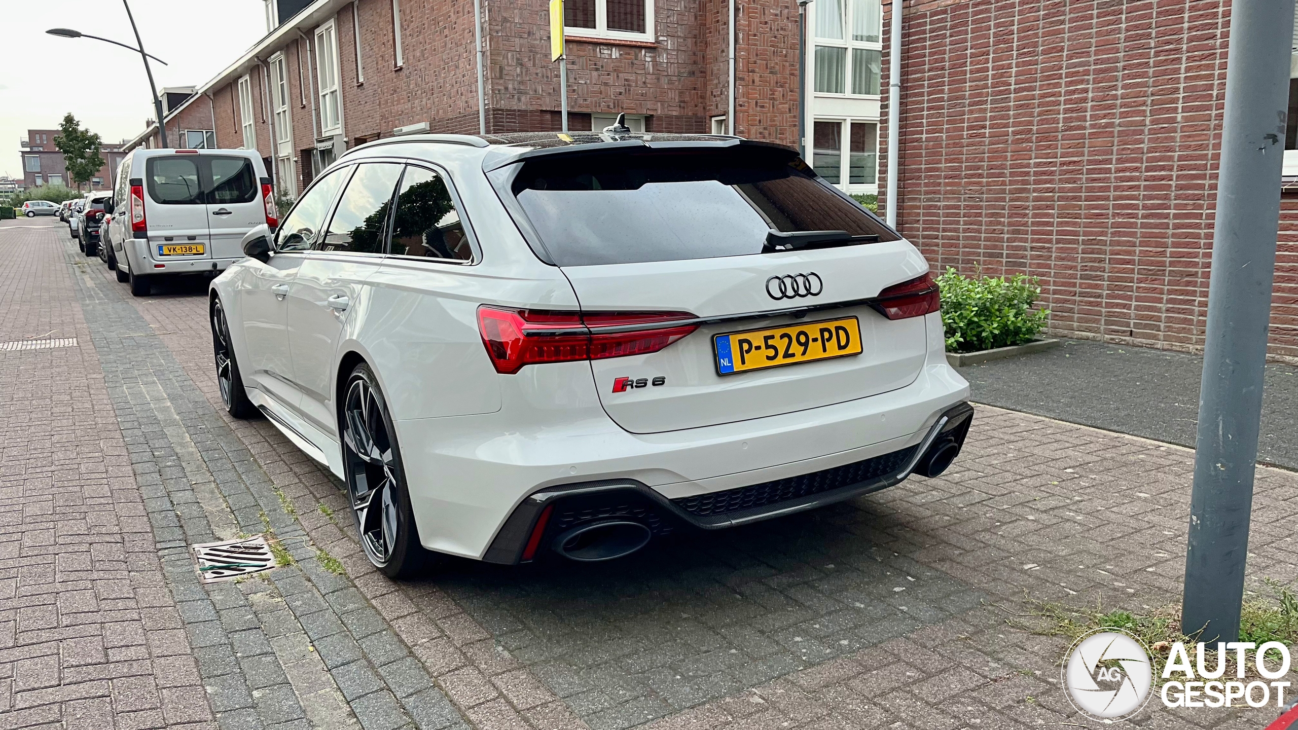 Audi RS6 Avant C8