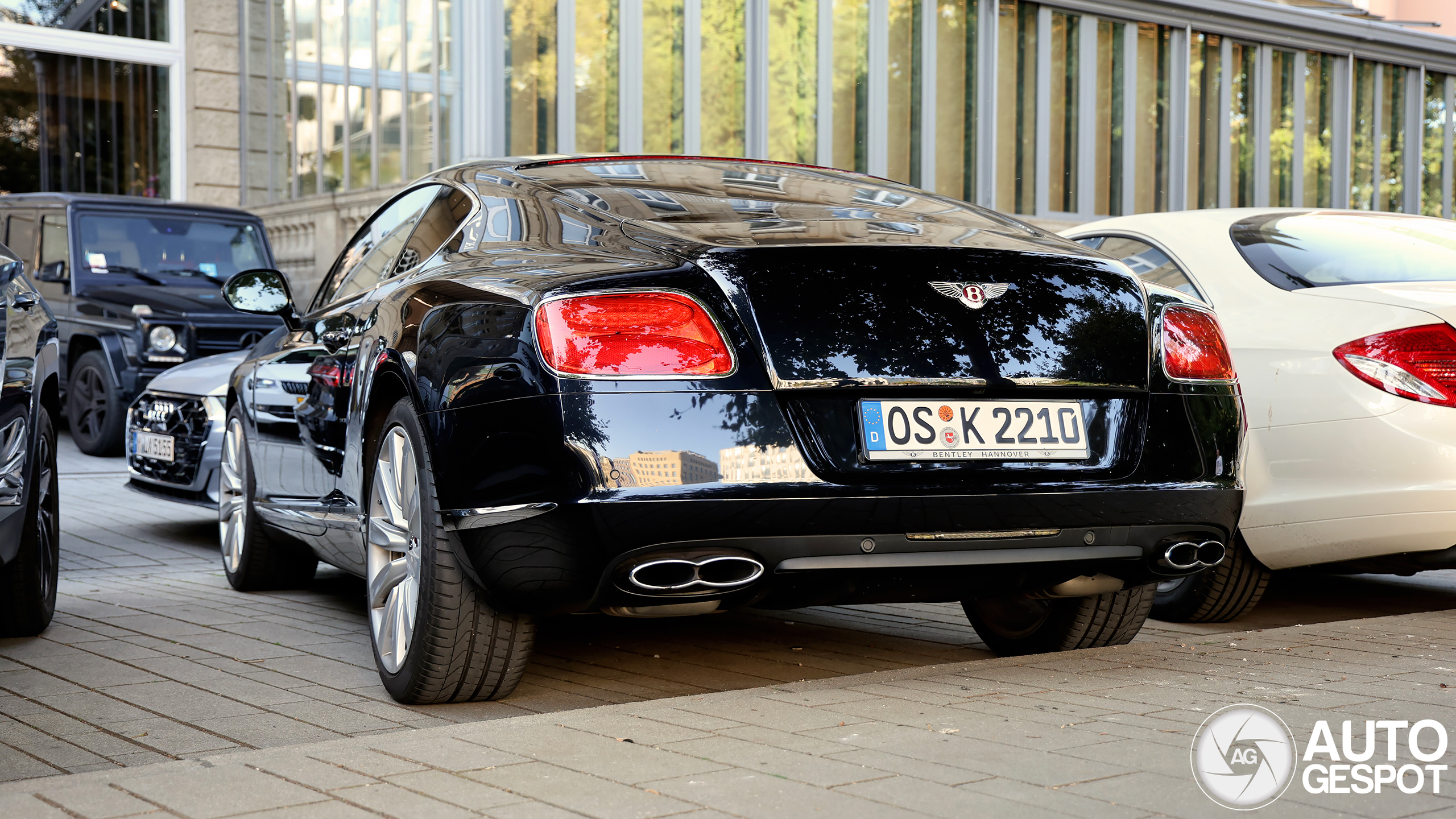 Bentley Continental GT V8