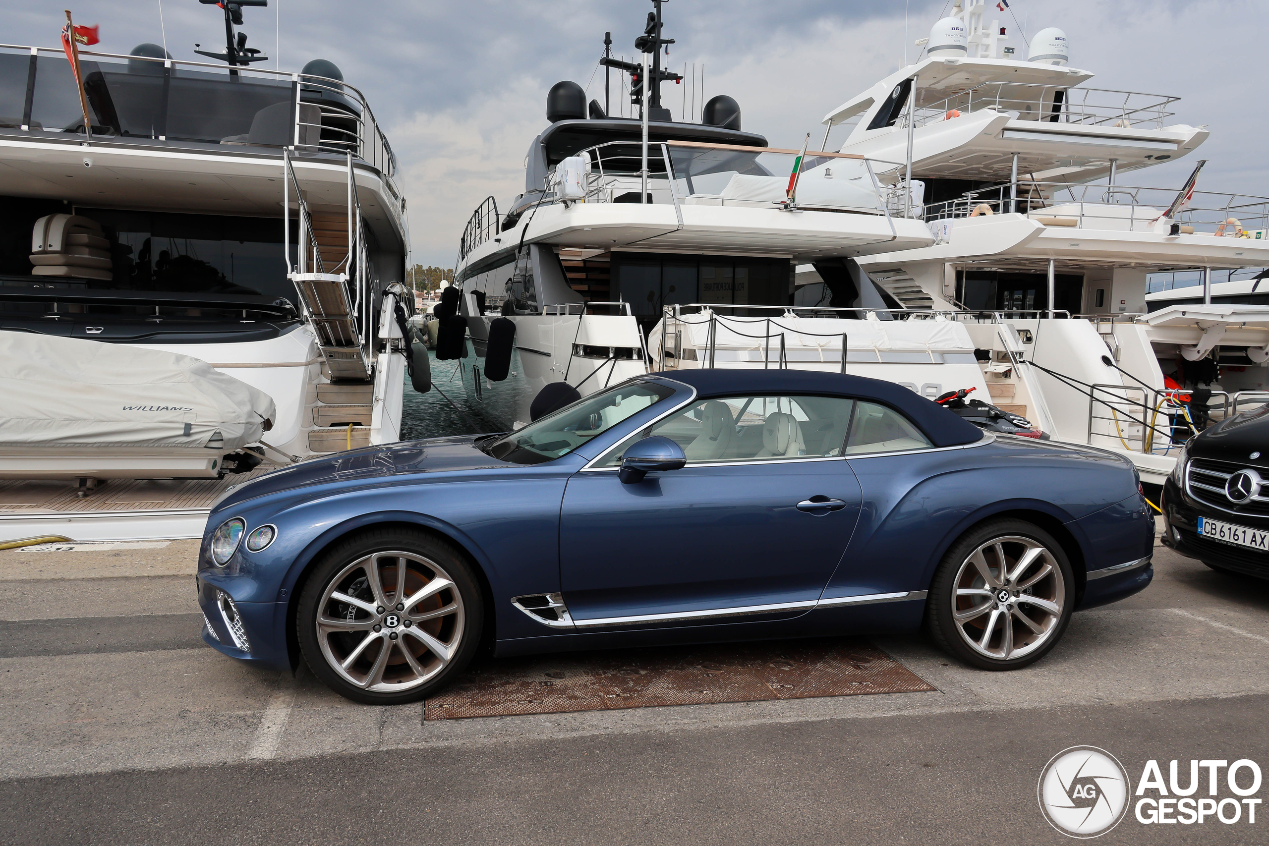 Bentley Continental GTC V8 2020