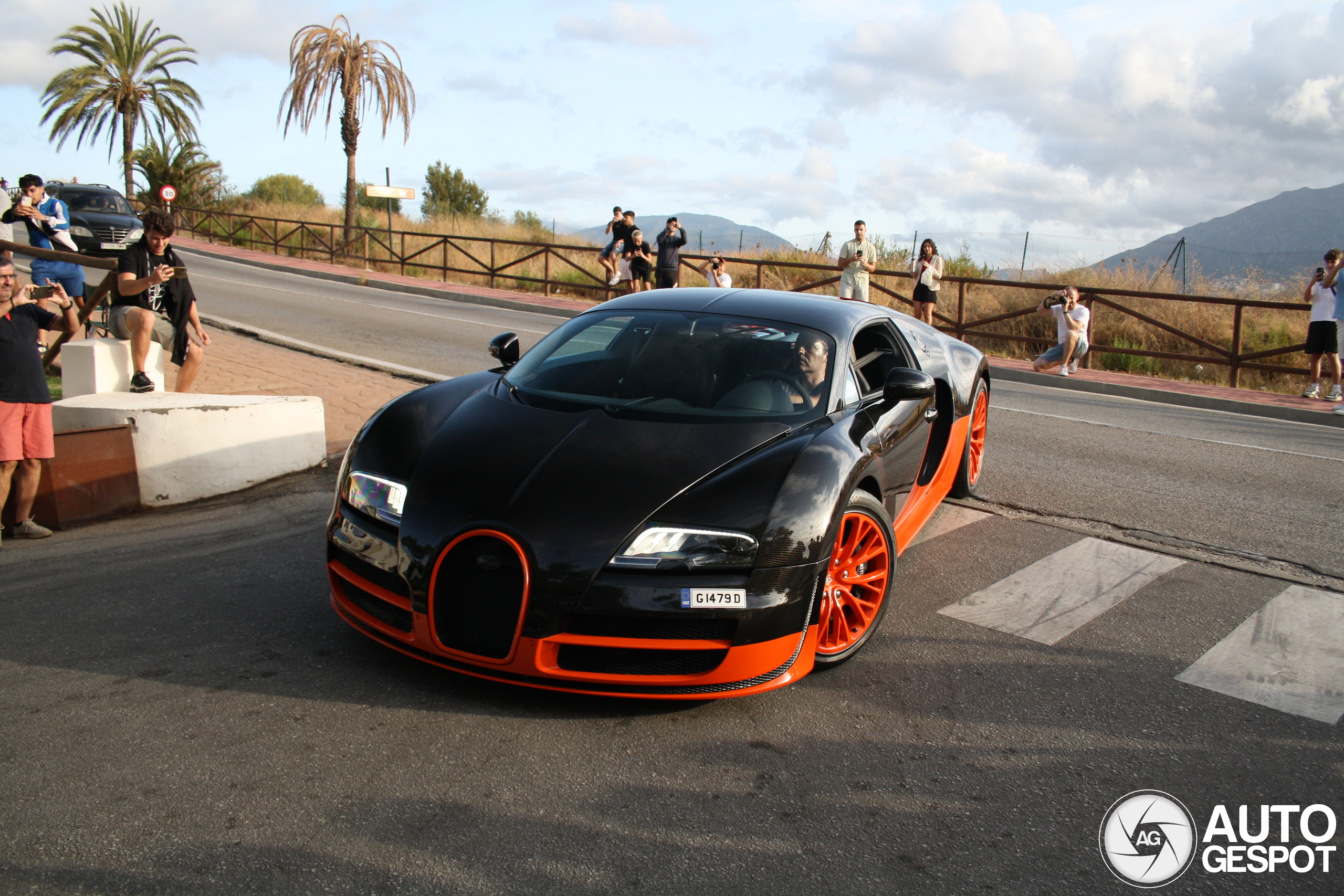 Bugatti Veyron 16.4 Super Sport World Record Edition