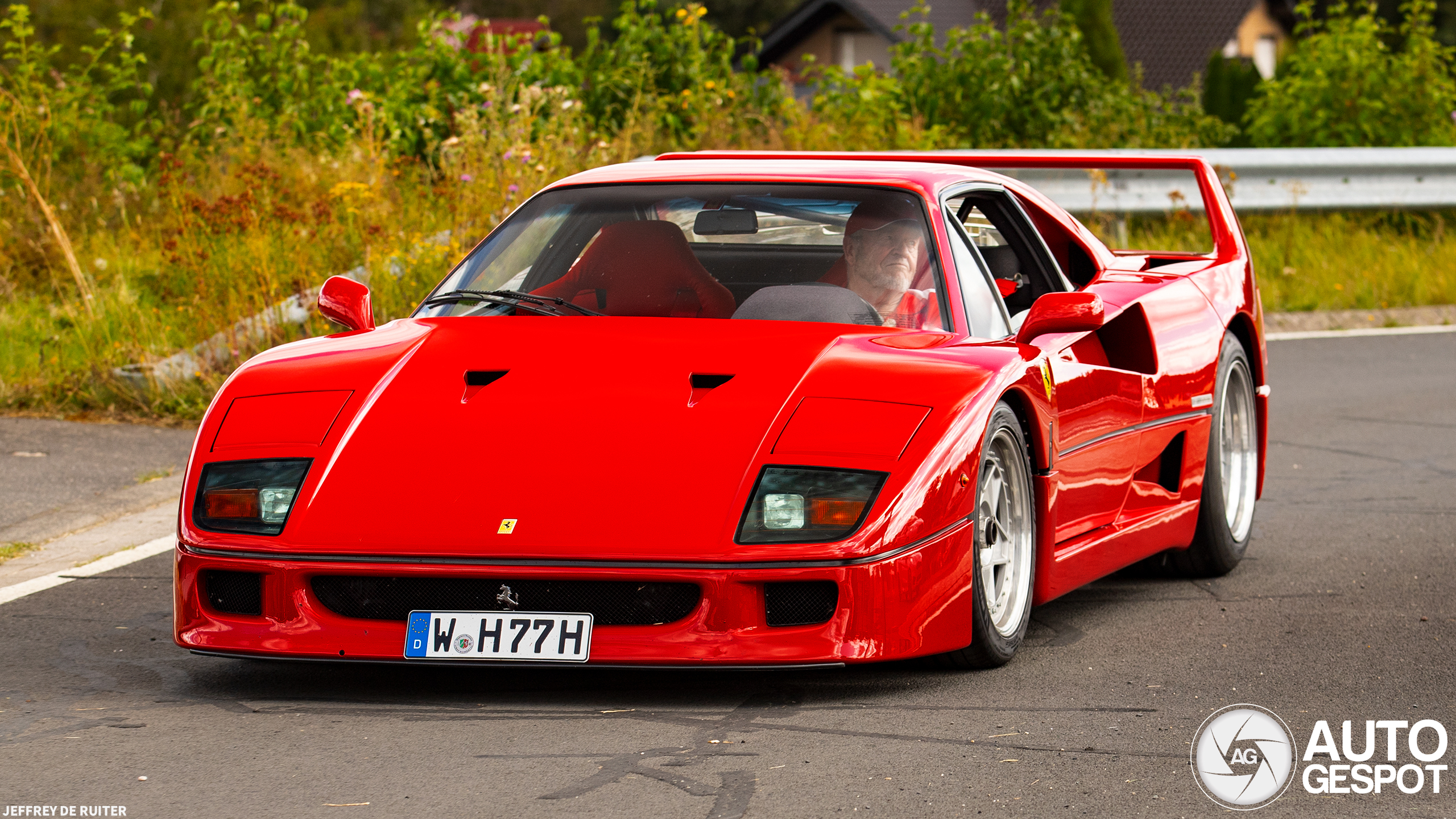 Ferrari F40