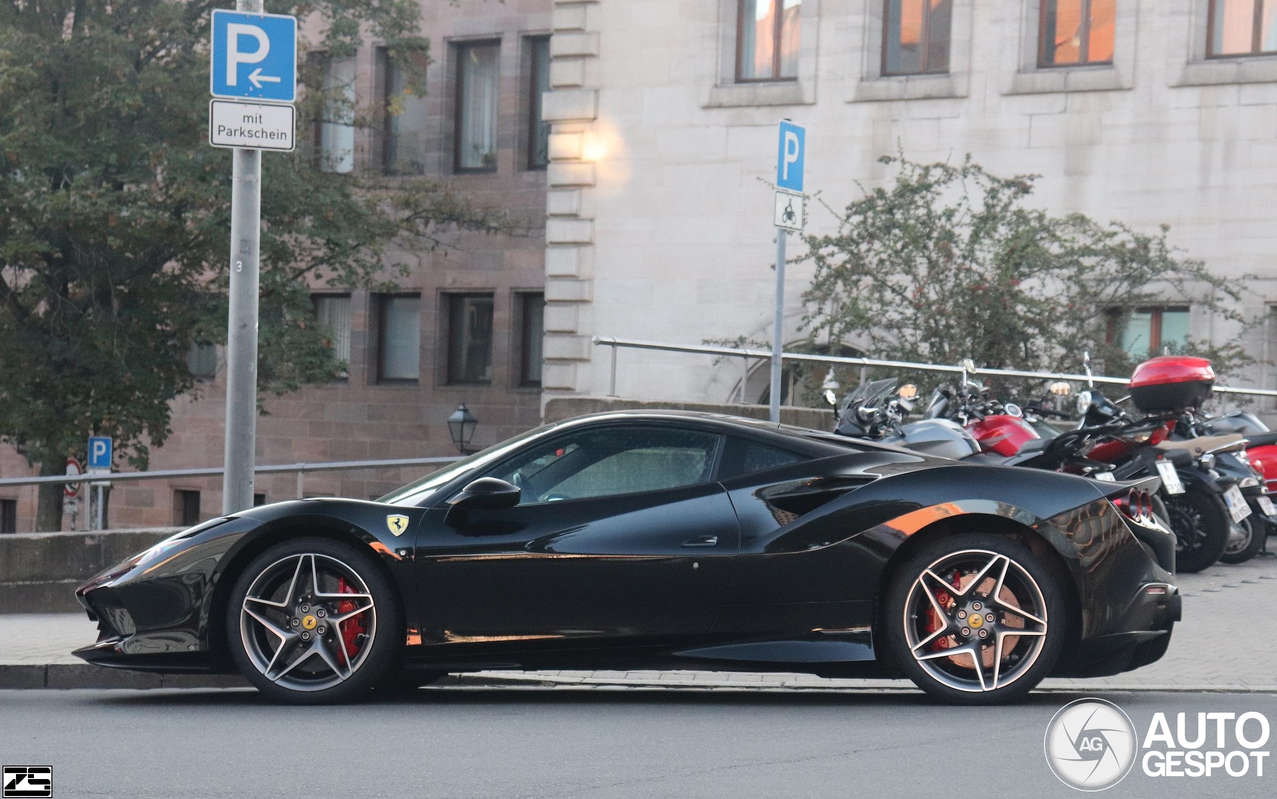 Ferrari F8 Tributo