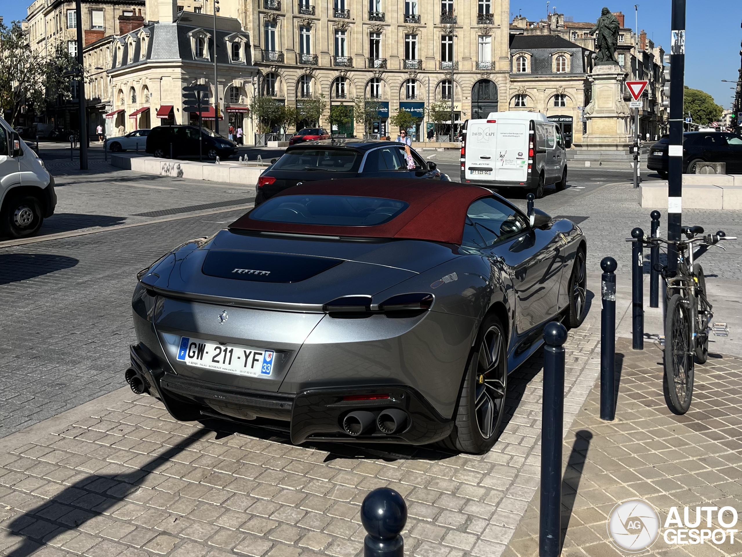 Ferrari Roma Spider