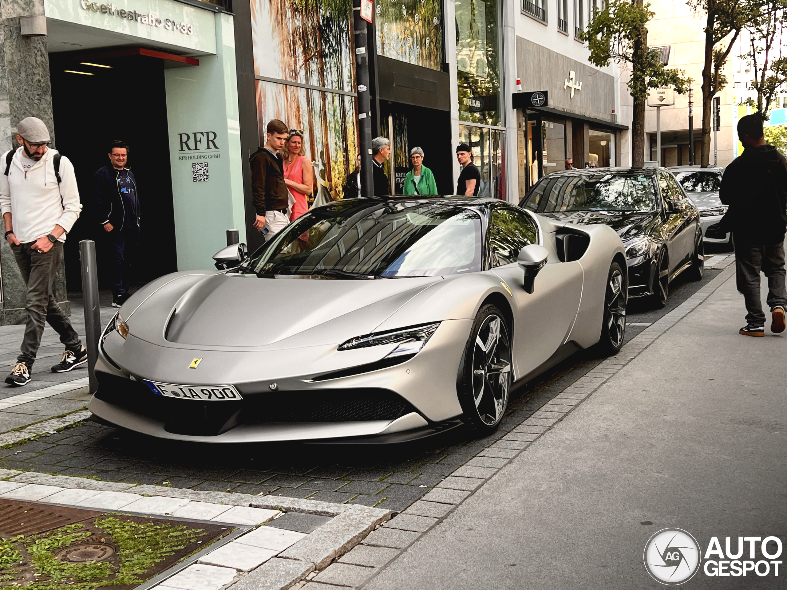 Ferrari SF90 Spider