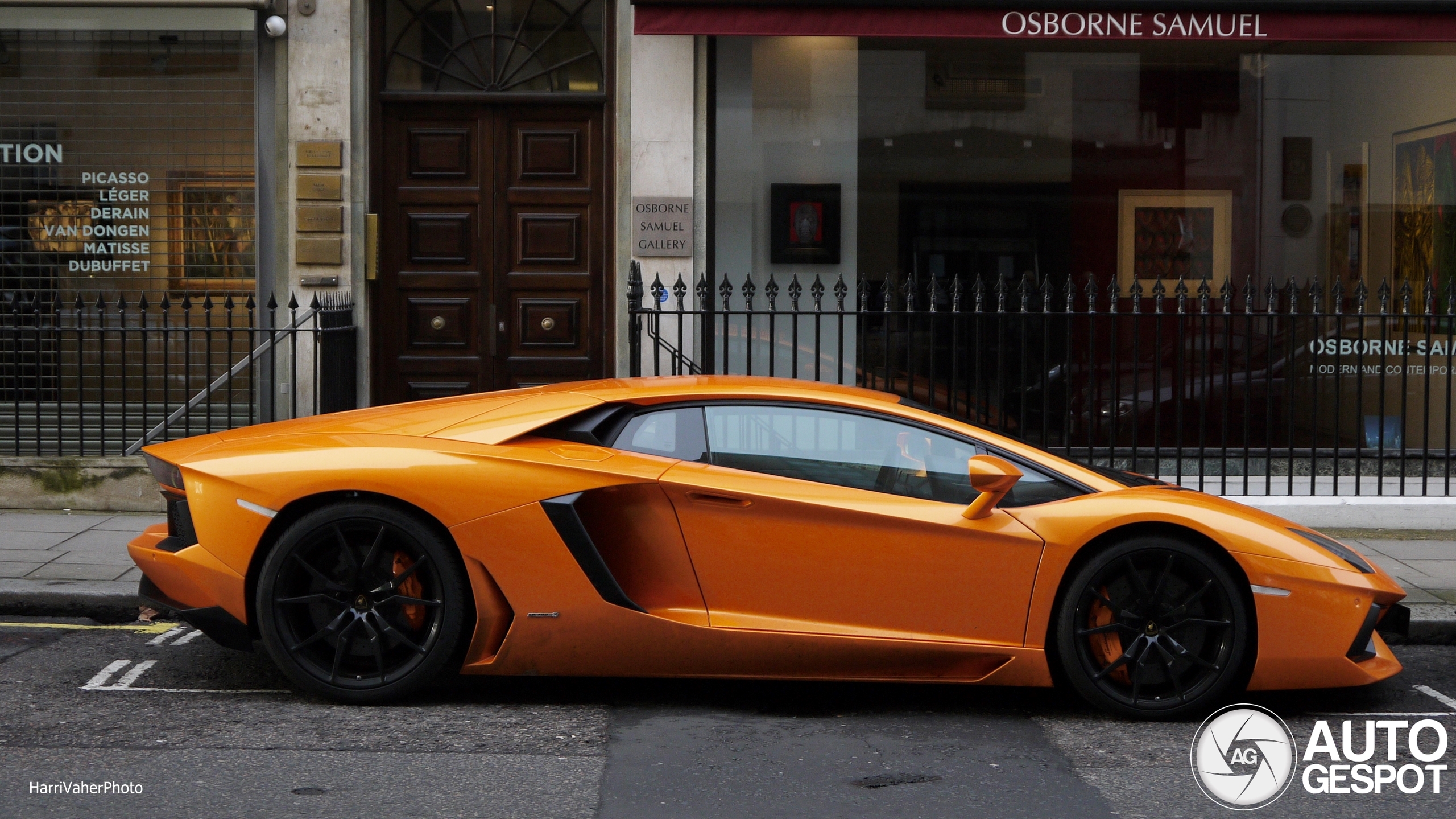 Lamborghini Aventador LP700-4