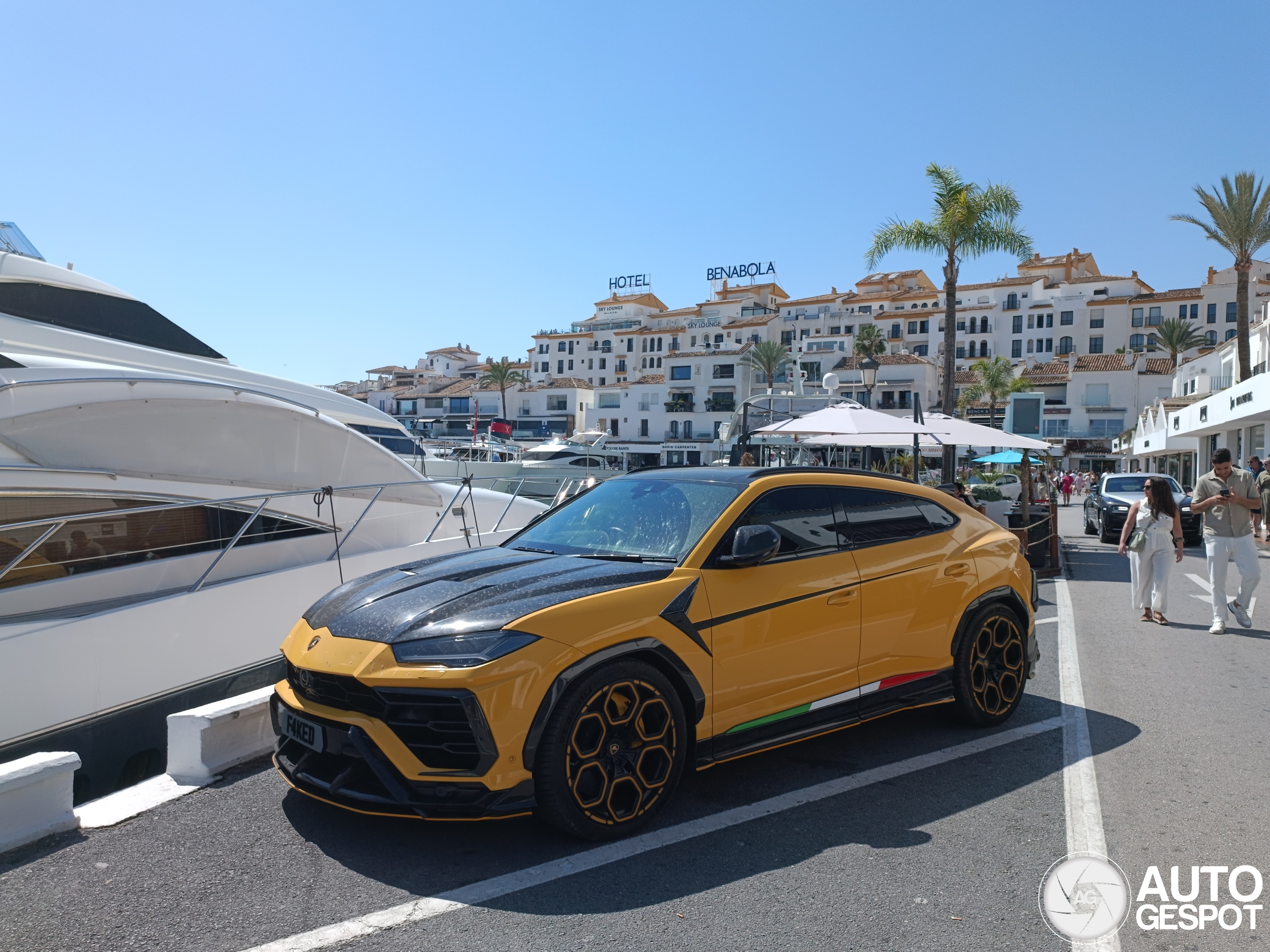 Lamborghini Urus Topcar Design