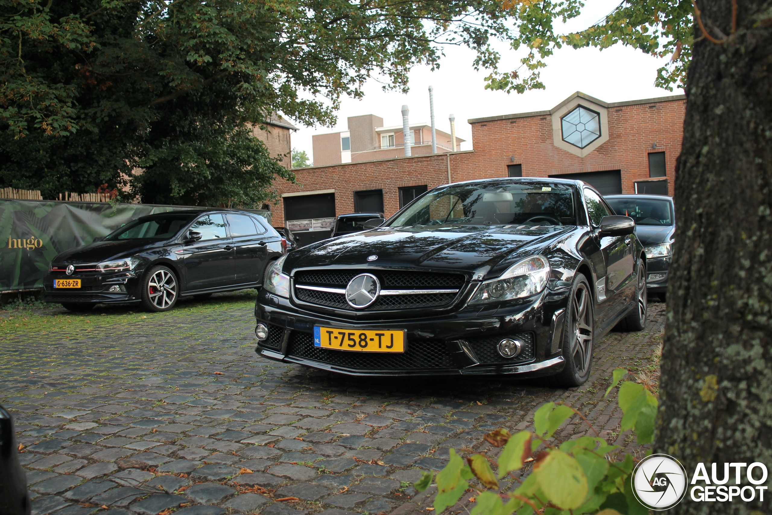 Mercedes-Benz SL 63 AMG