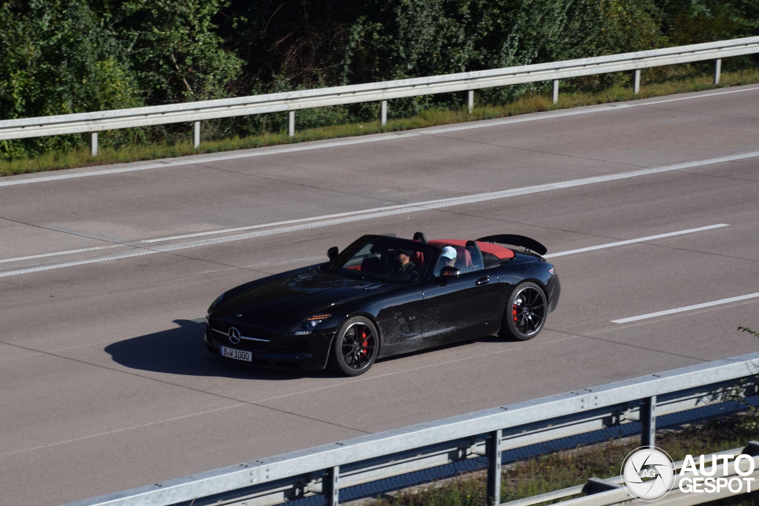 Mercedes-Benz SLS AMG GT Roadster