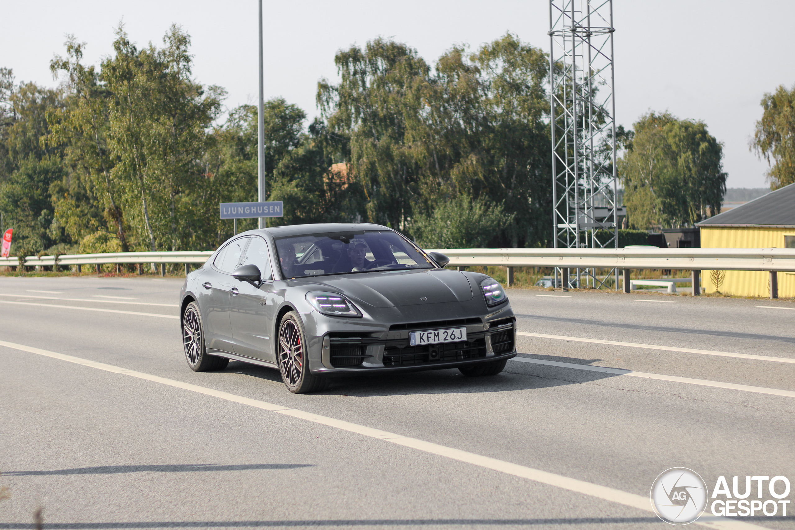 Porsche 972 Panamera Turbo E-Hybrid