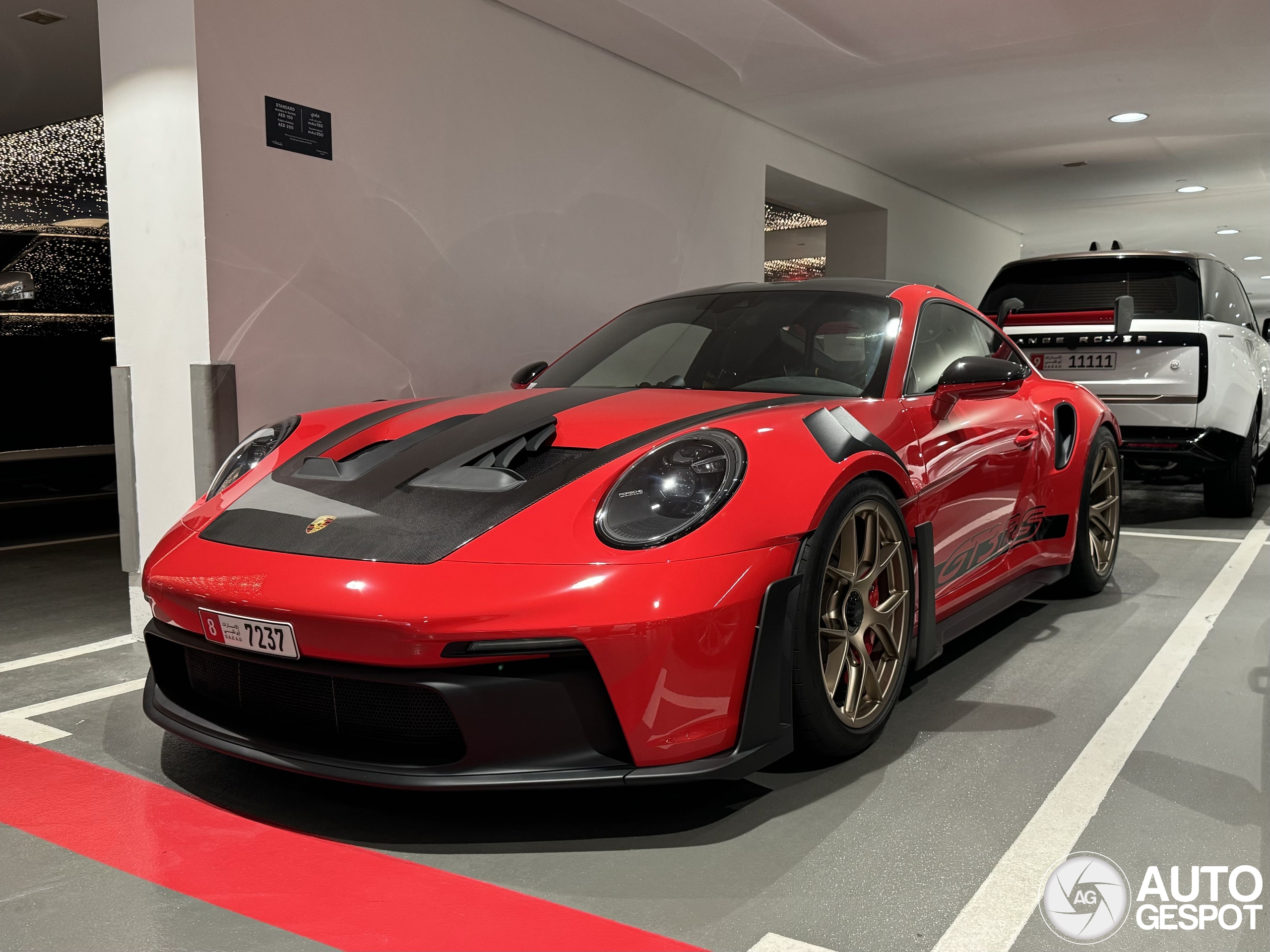 Porsche 992 GT3 RS Weissach Package