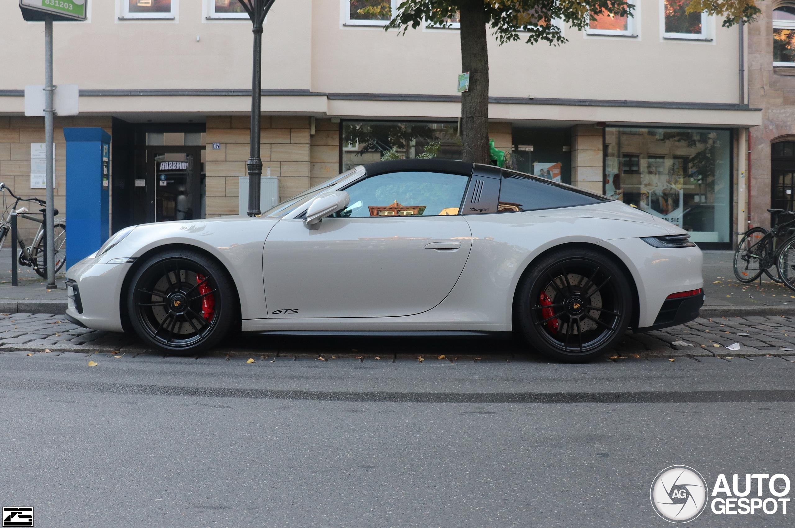 Porsche 992 Targa 4 GTS