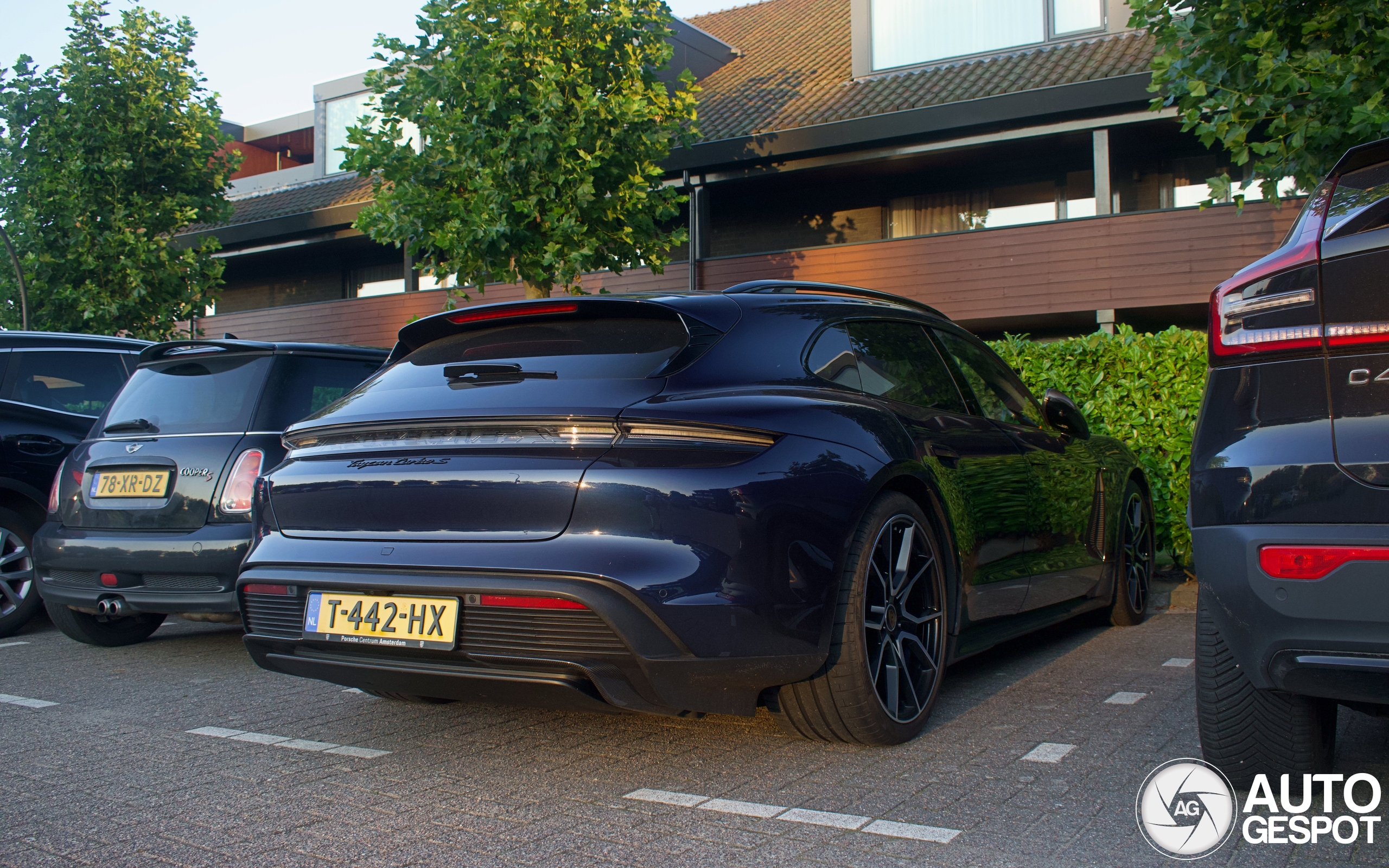 Porsche Taycan Turbo S Sport Turismo