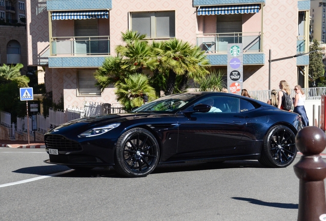 Aston Martin DB11