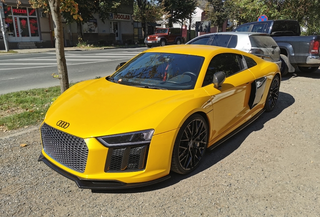 Audi R8 V10 Plus 2015