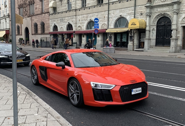 Audi R8 V10