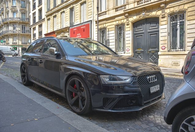 Audi RS4 Avant B8