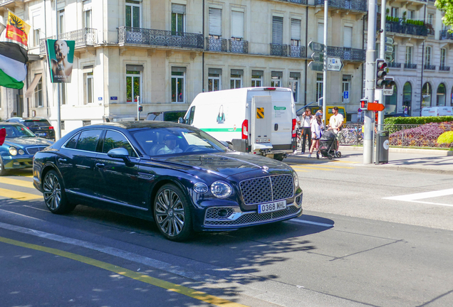 Bentley Flying Spur V8 2022 Mulliner