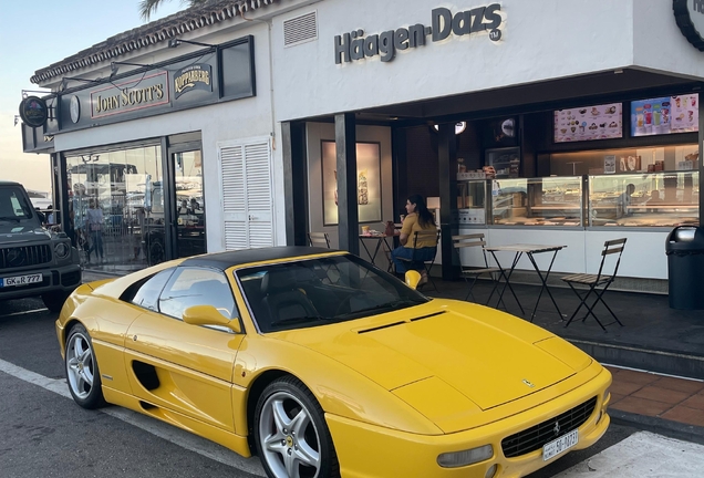 Ferrari F355 GTS