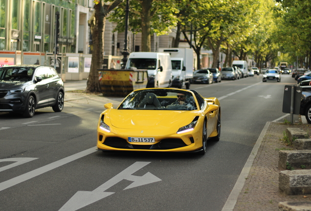 Ferrari F8 Spider