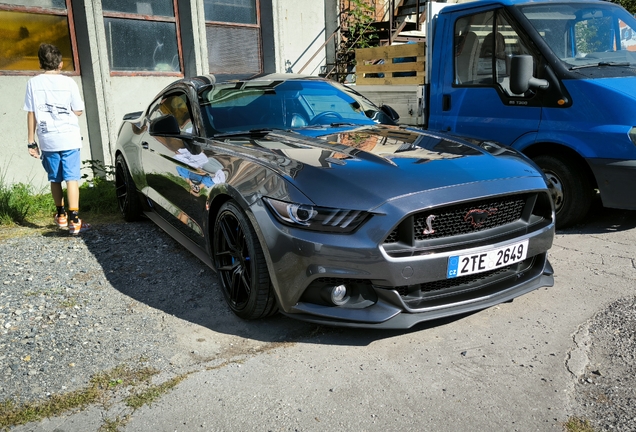 Ford Mustang GT 2015