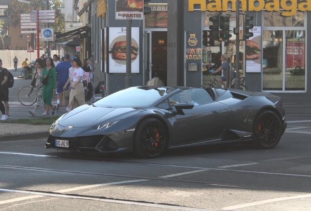 Lamborghini Huracán LP640-4 EVO Spyder