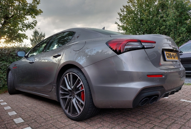 Maserati Ghibli Trofeo