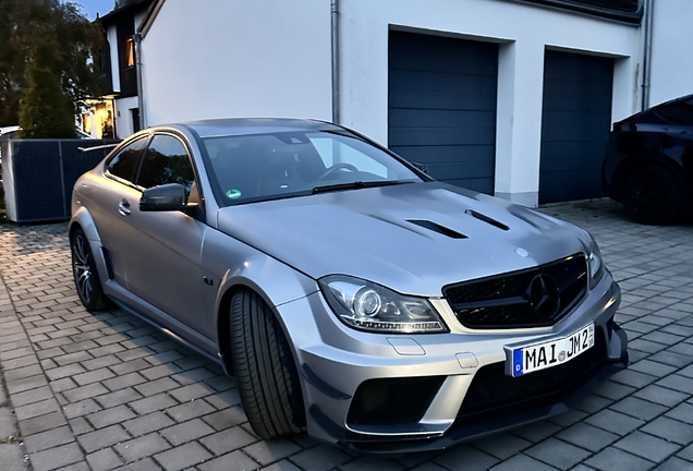 Mercedes-Benz C 63 AMG W204 2012