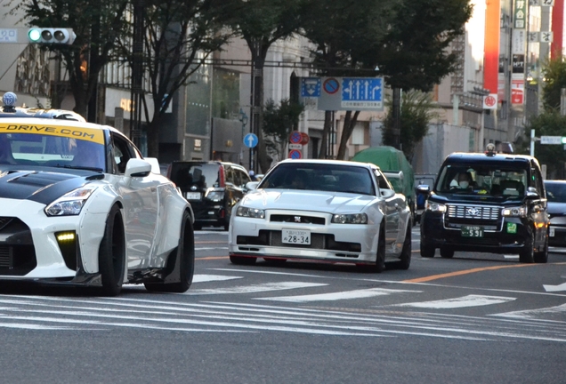 Nissan Skyline R34 GT-R V-Spec