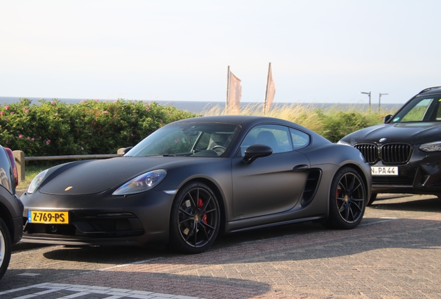 Porsche 718 Cayman GTS