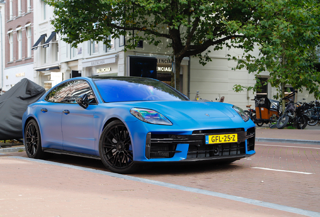 Porsche 972 Panamera Turbo E-Hybrid