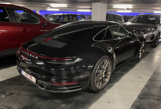 Porsche 992 Carrera 4S