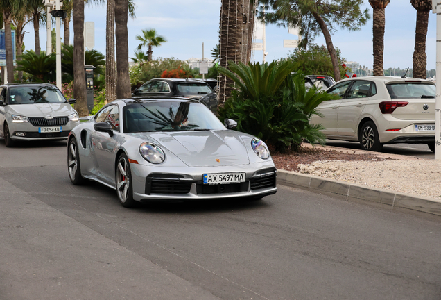 Porsche 992 Turbo