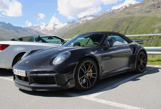 Porsche 992 Turbo S Cabriolet