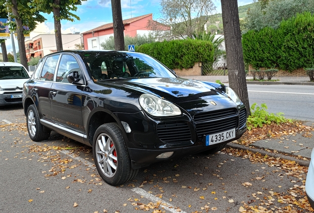 Porsche Cayenne Turbo S 2003