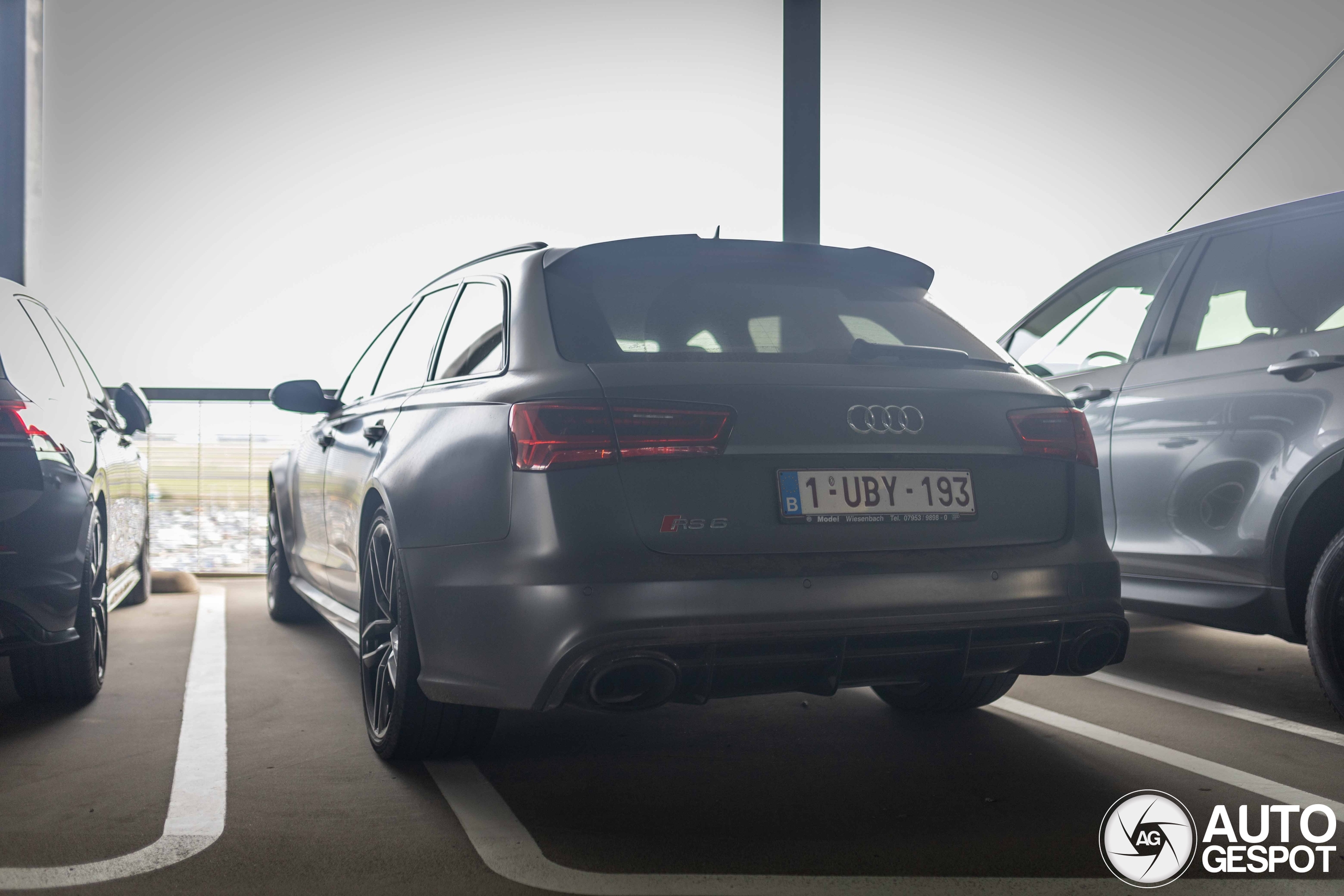 Audi RS6 Avant C7 2015