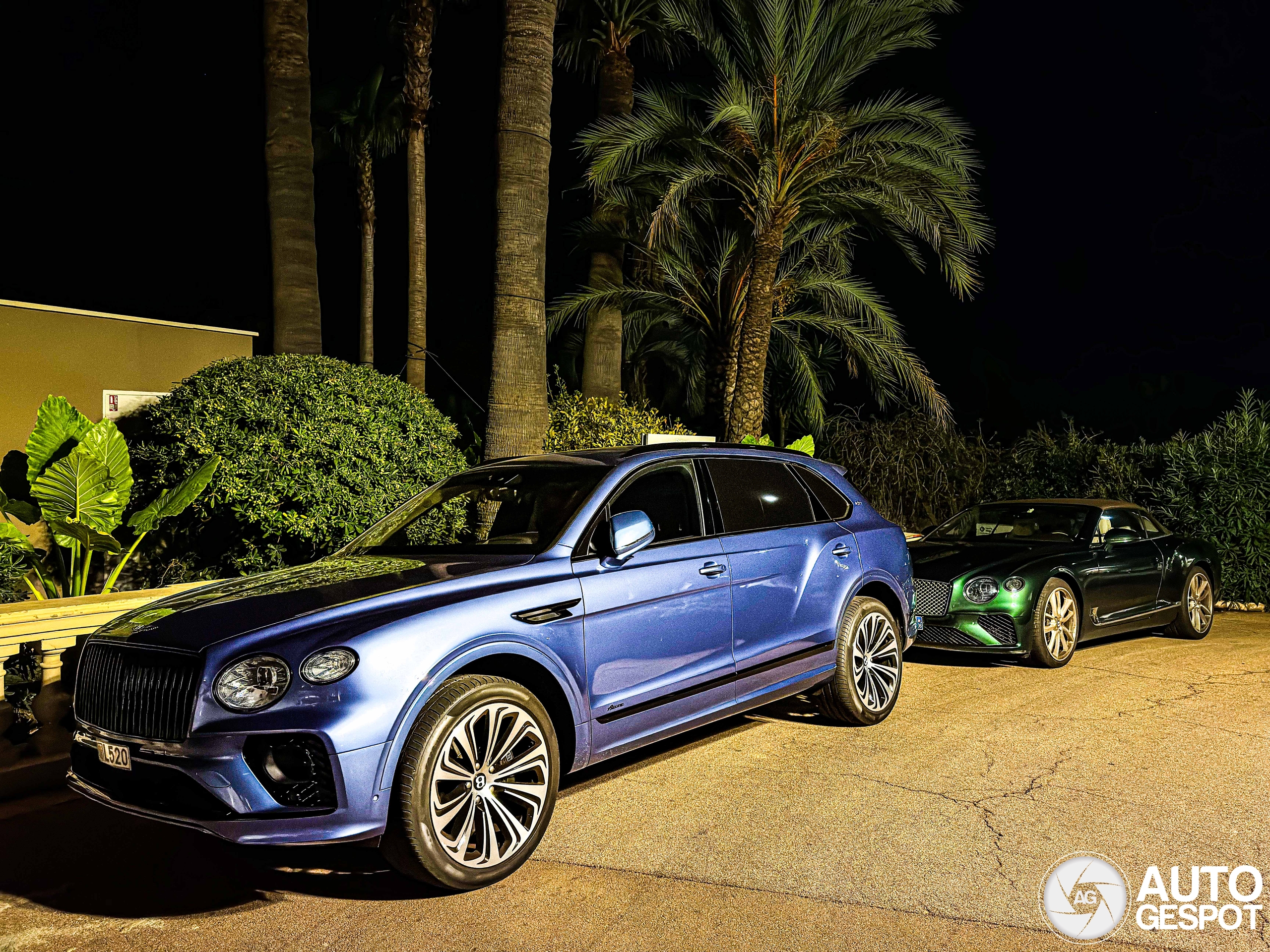 Bentley Bentayga Azure EWB First Edition