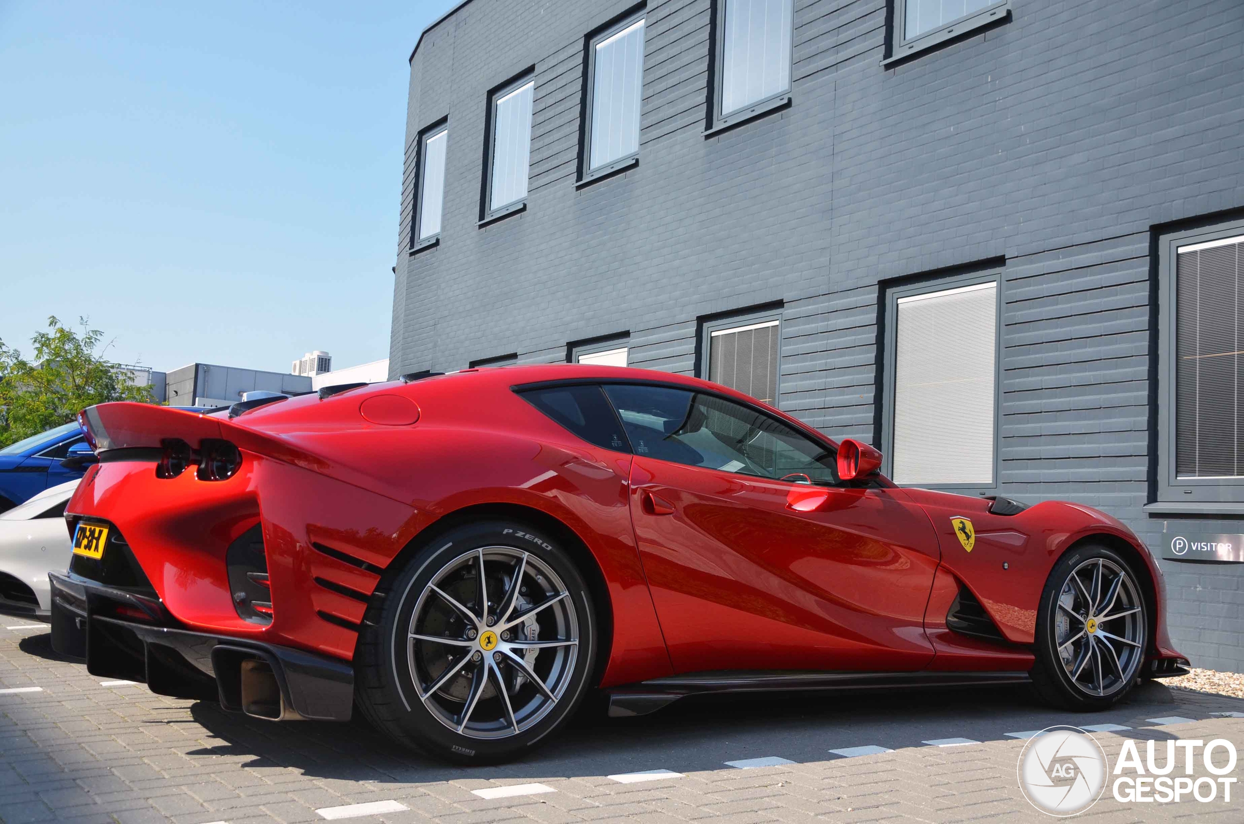 Ferrari 812 Competizione