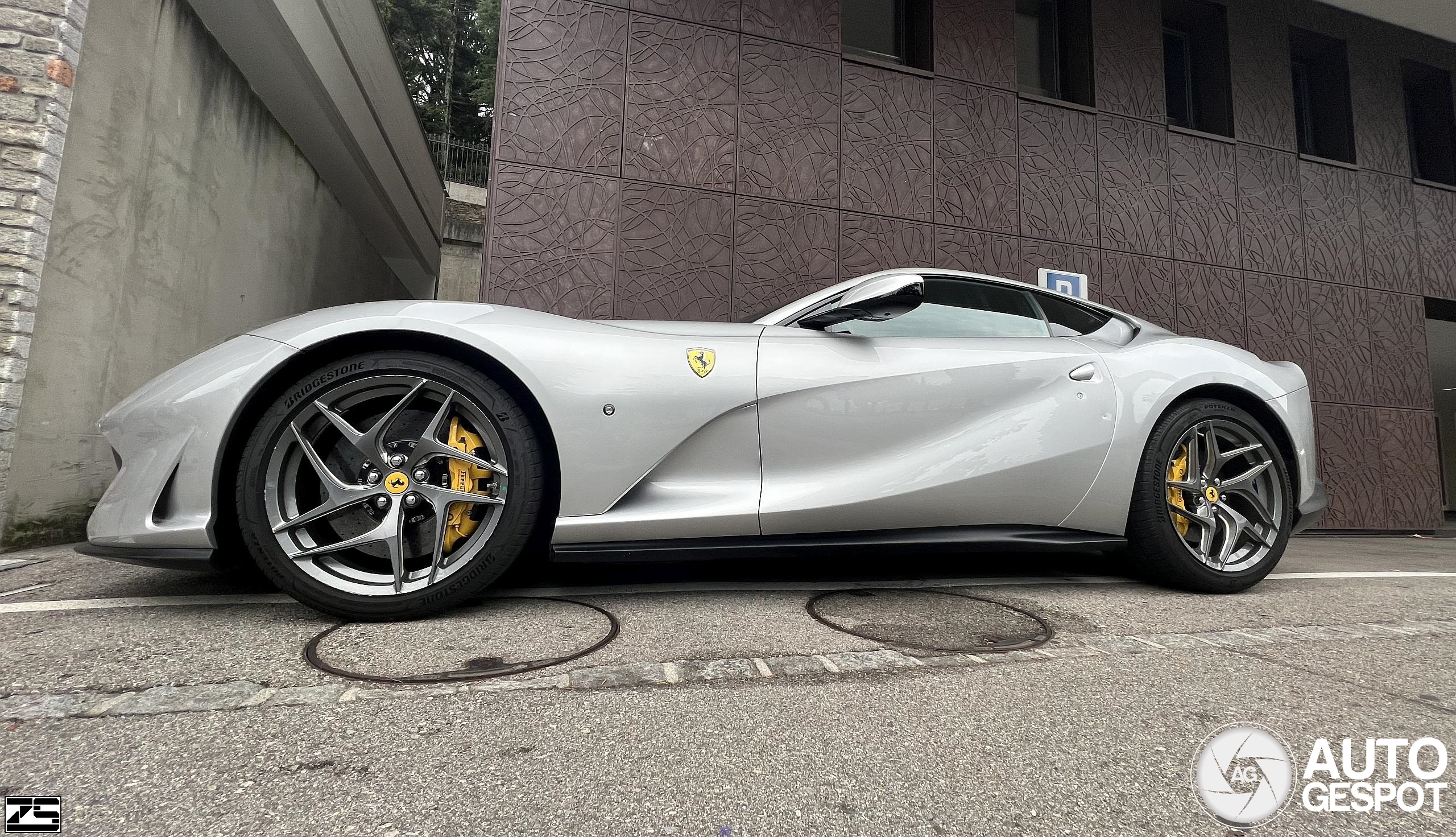 Ferrari 812 Superfast