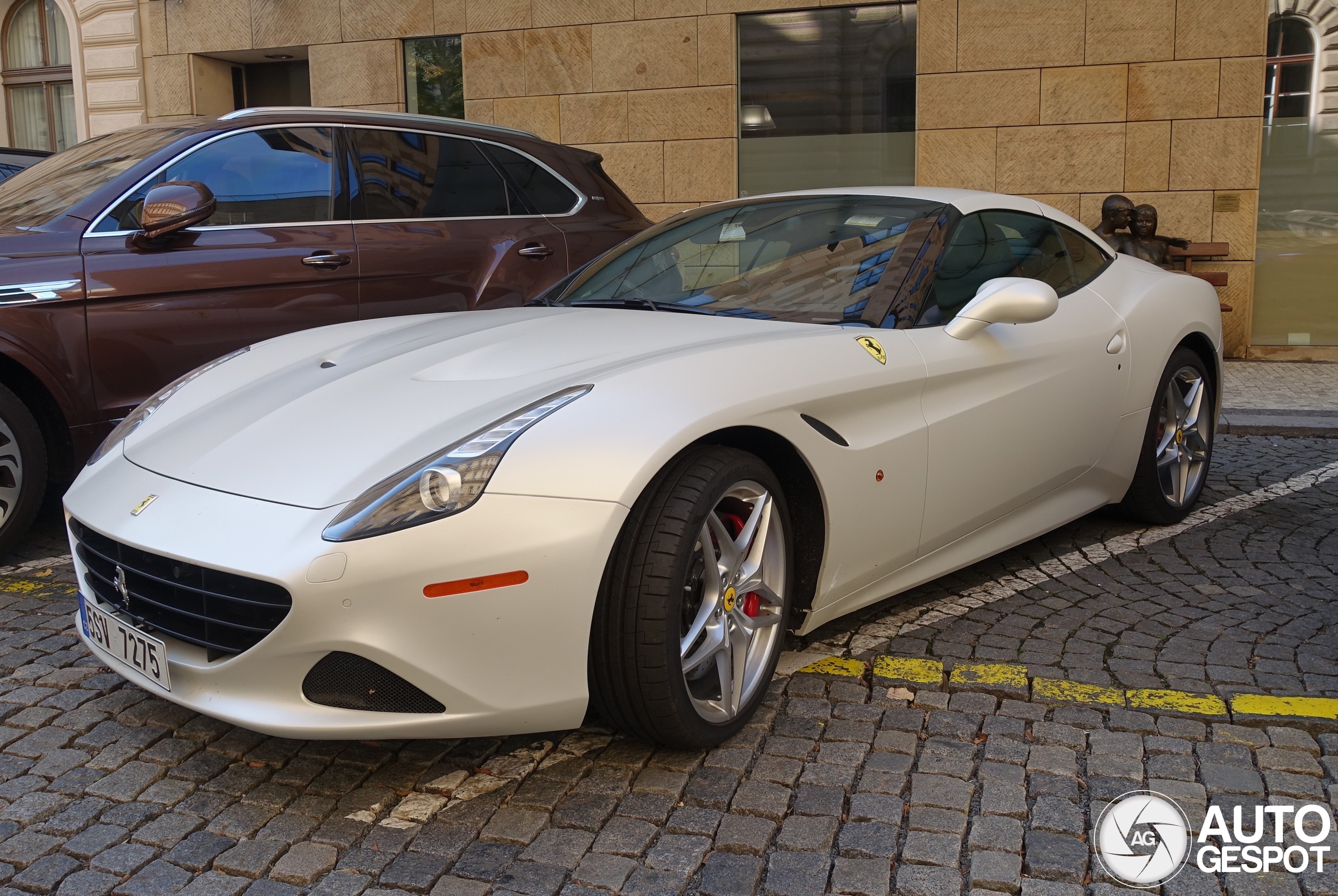 Ferrari California T