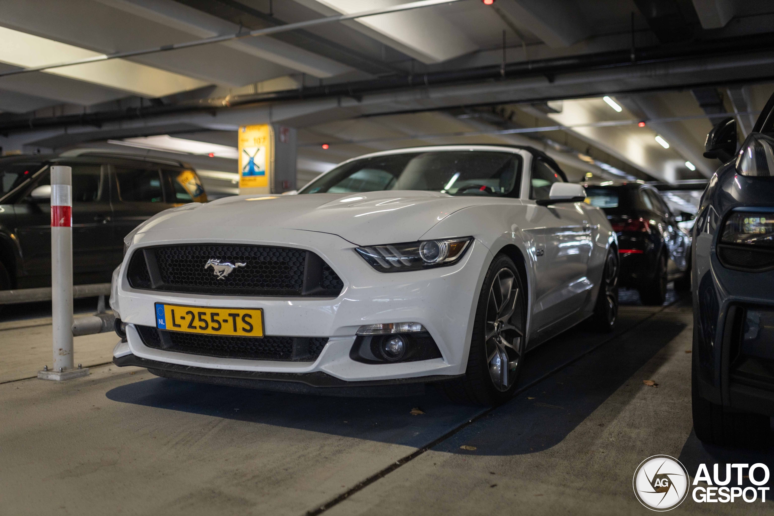 Ford Mustang GT Convertible 2015