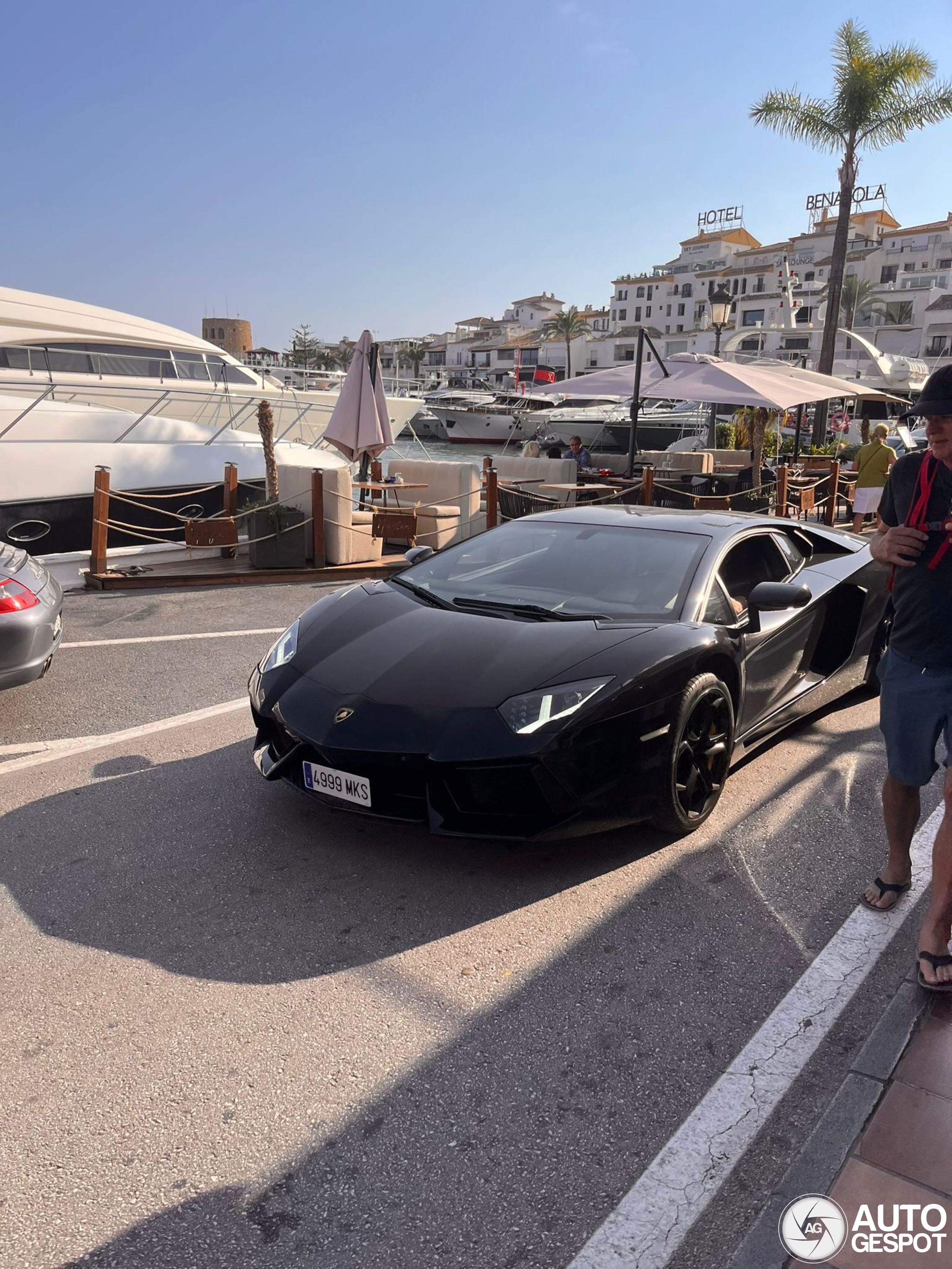 Lamborghini Aventador LP700-4