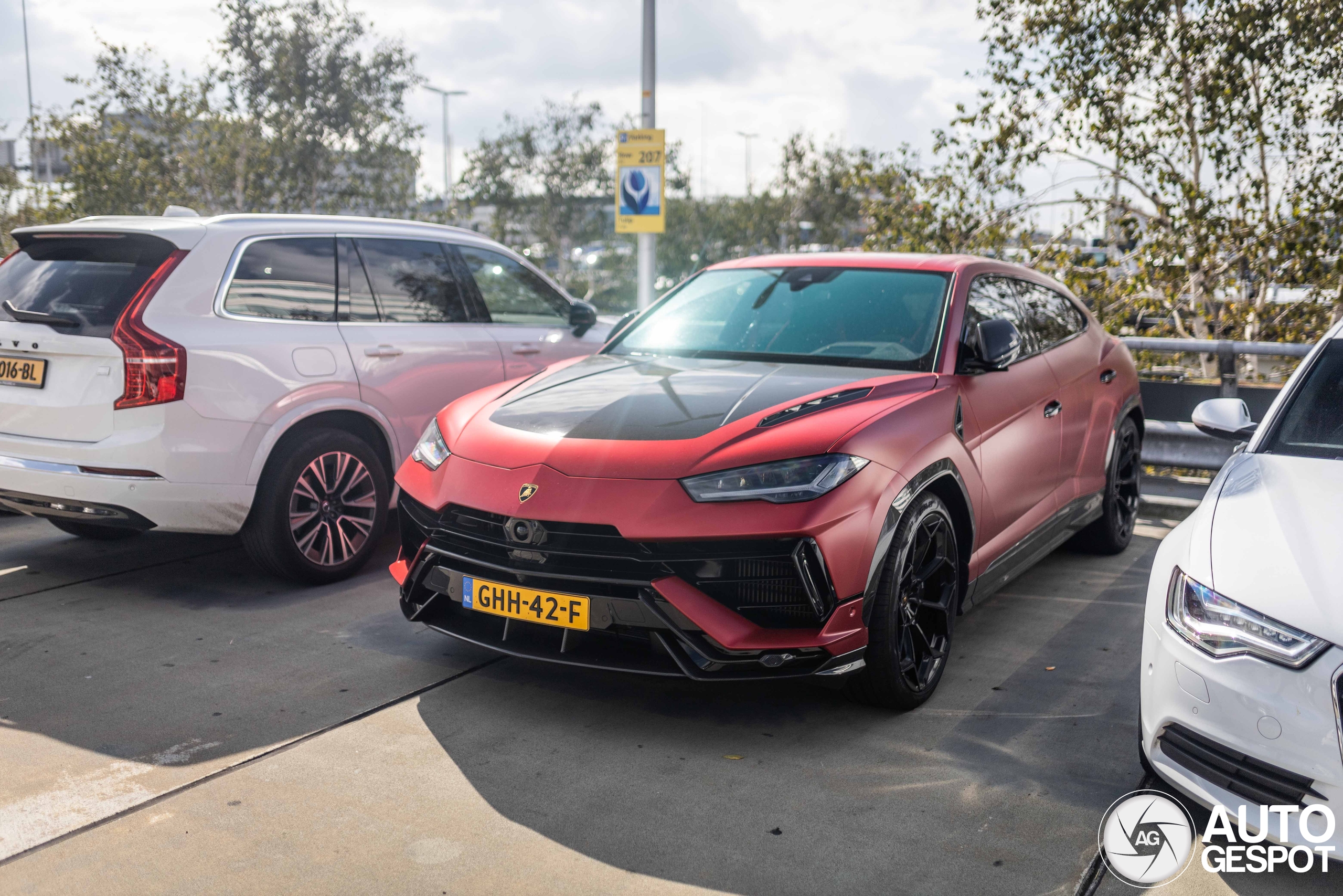 Lamborghini Urus Performante