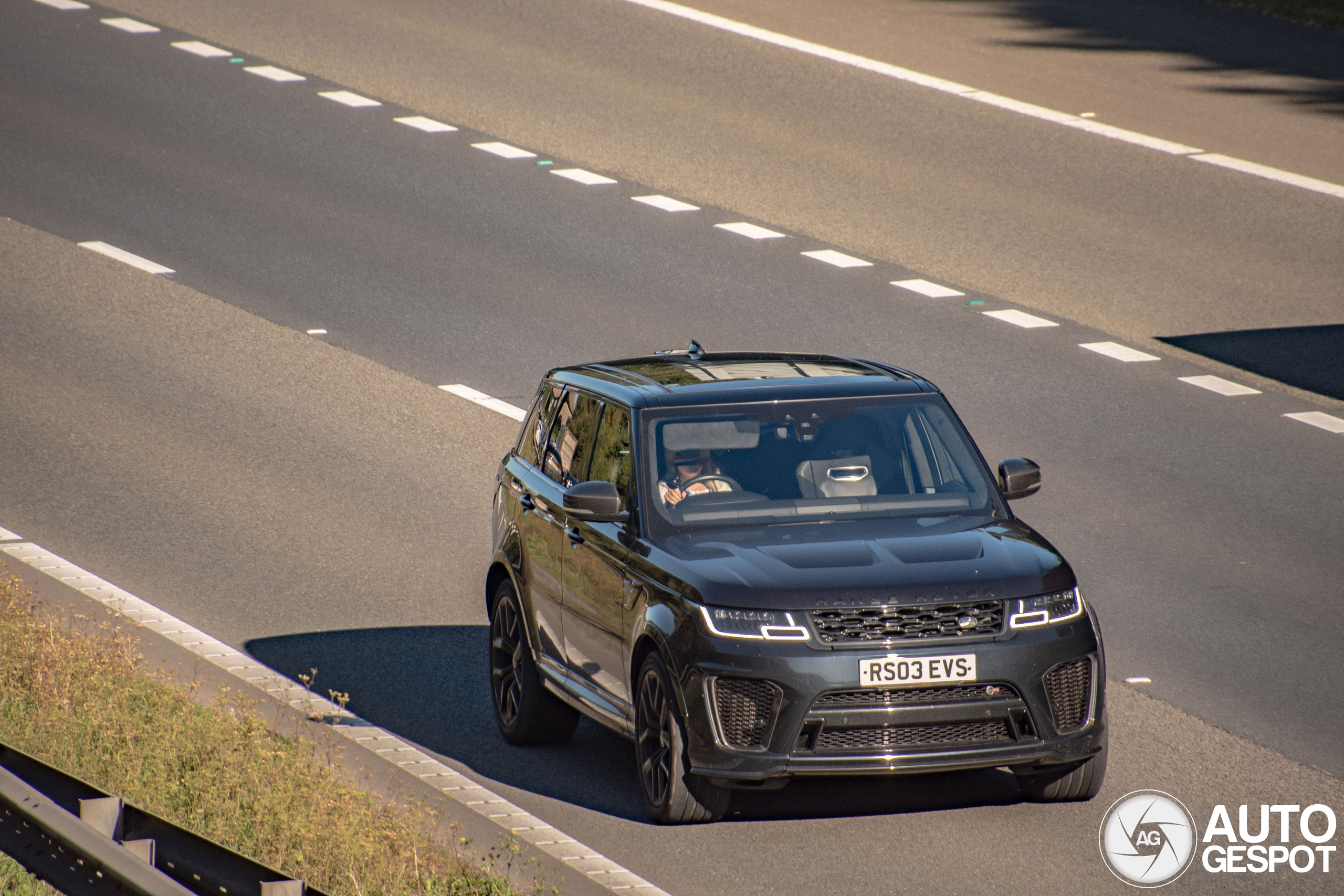 Land Rover Range Rover Sport SVR 2018