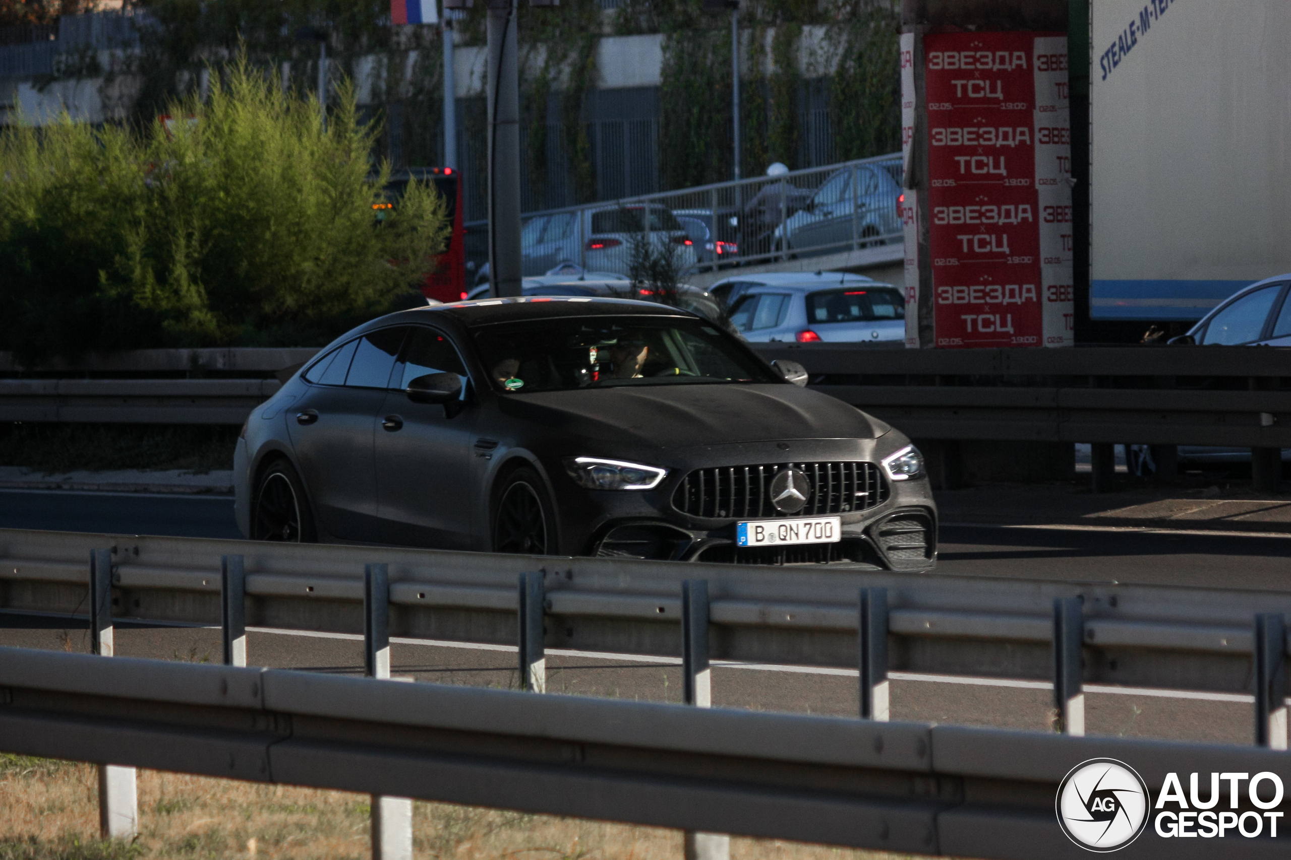 Mercedes-AMG GT 63 X290