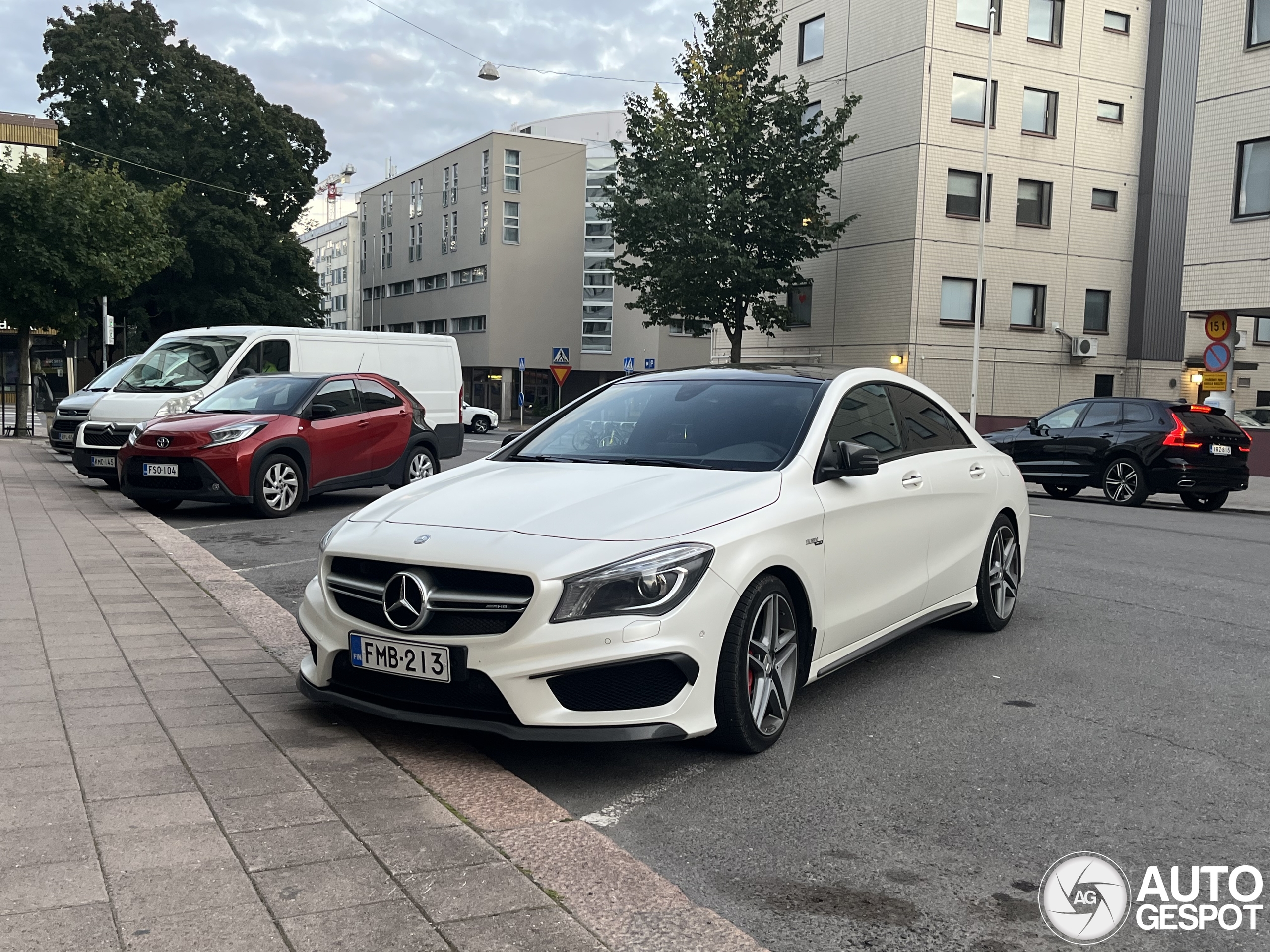 Mercedes-Benz CLA 45 AMG C117