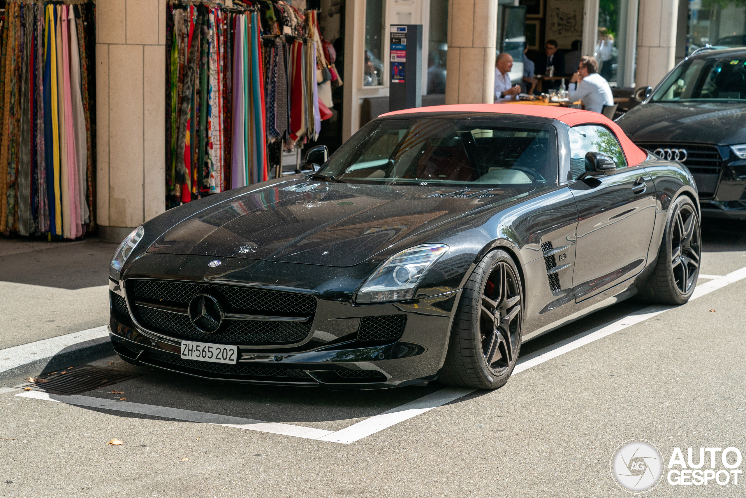 Mercedes-Benz SLS AMG Roadster