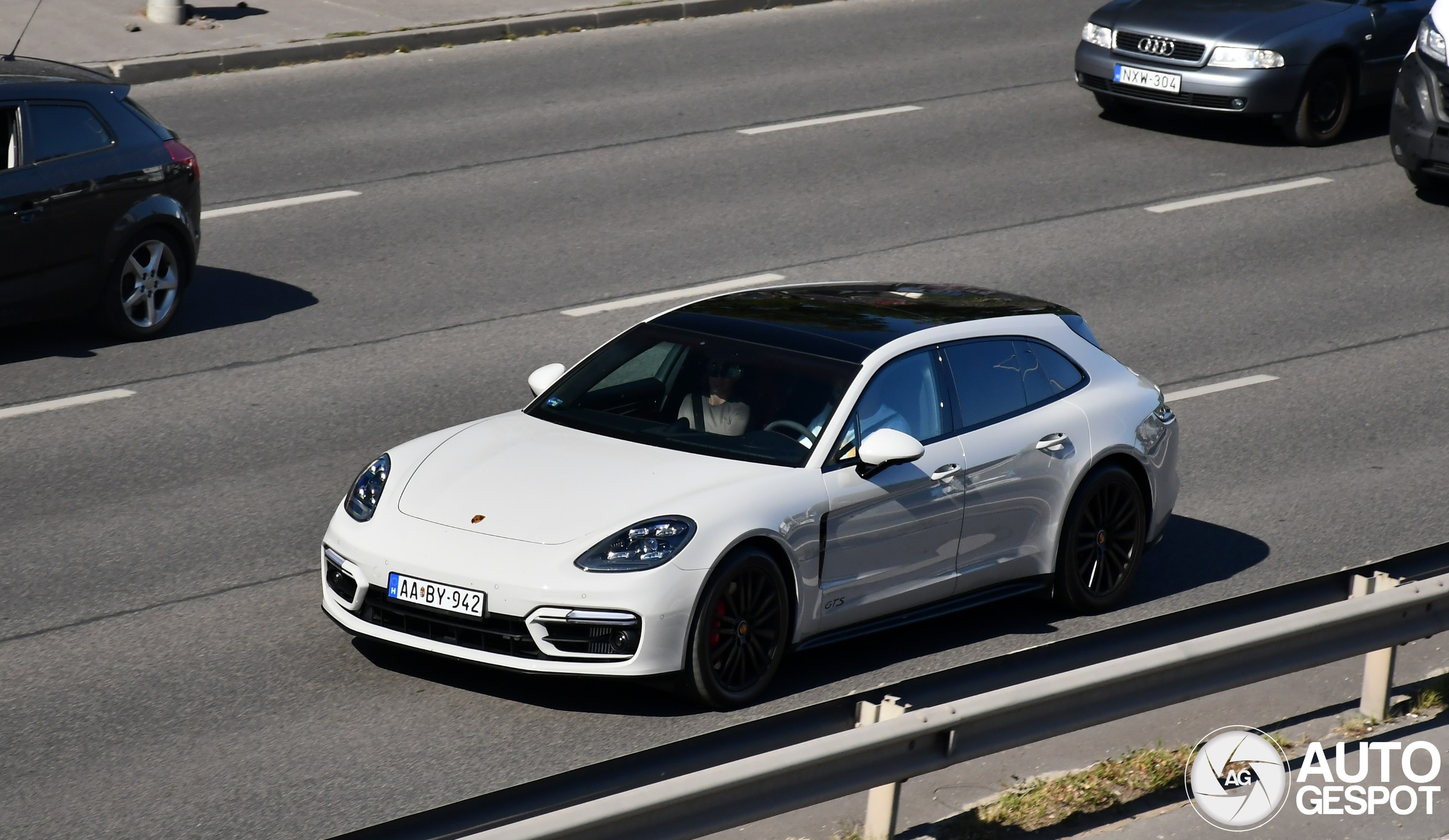 Porsche 971 Panamera GTS Sport Turismo MkII