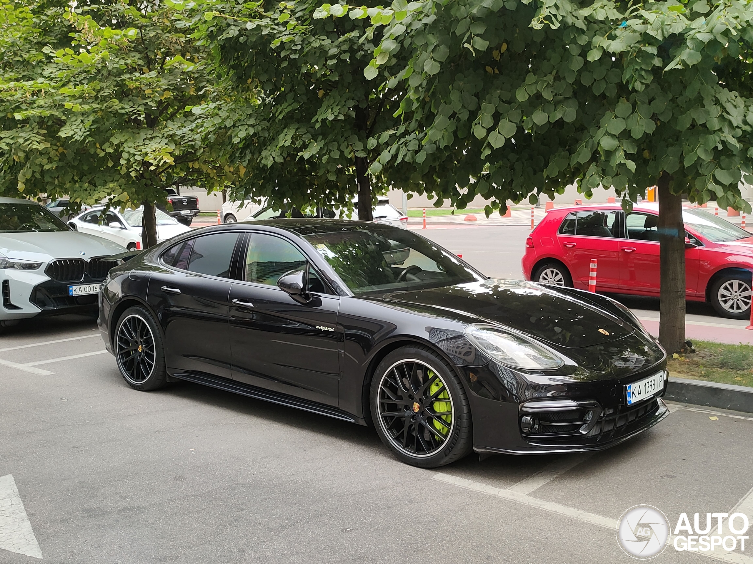 Porsche 971 Panamera Turbo S E-Hybrid