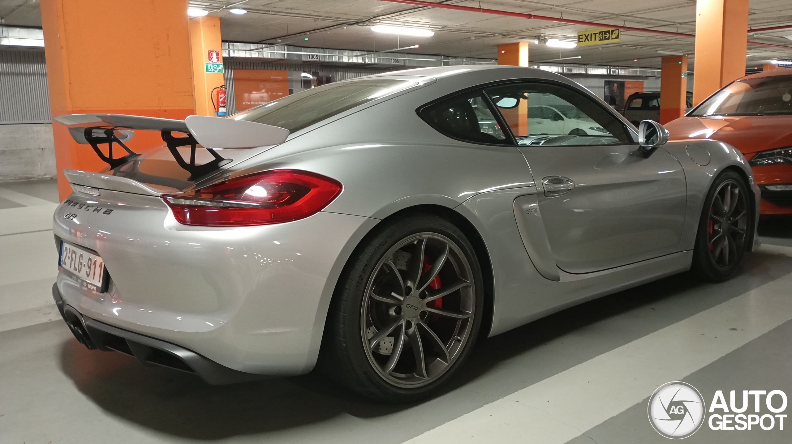 Porsche 981 Cayman GT4