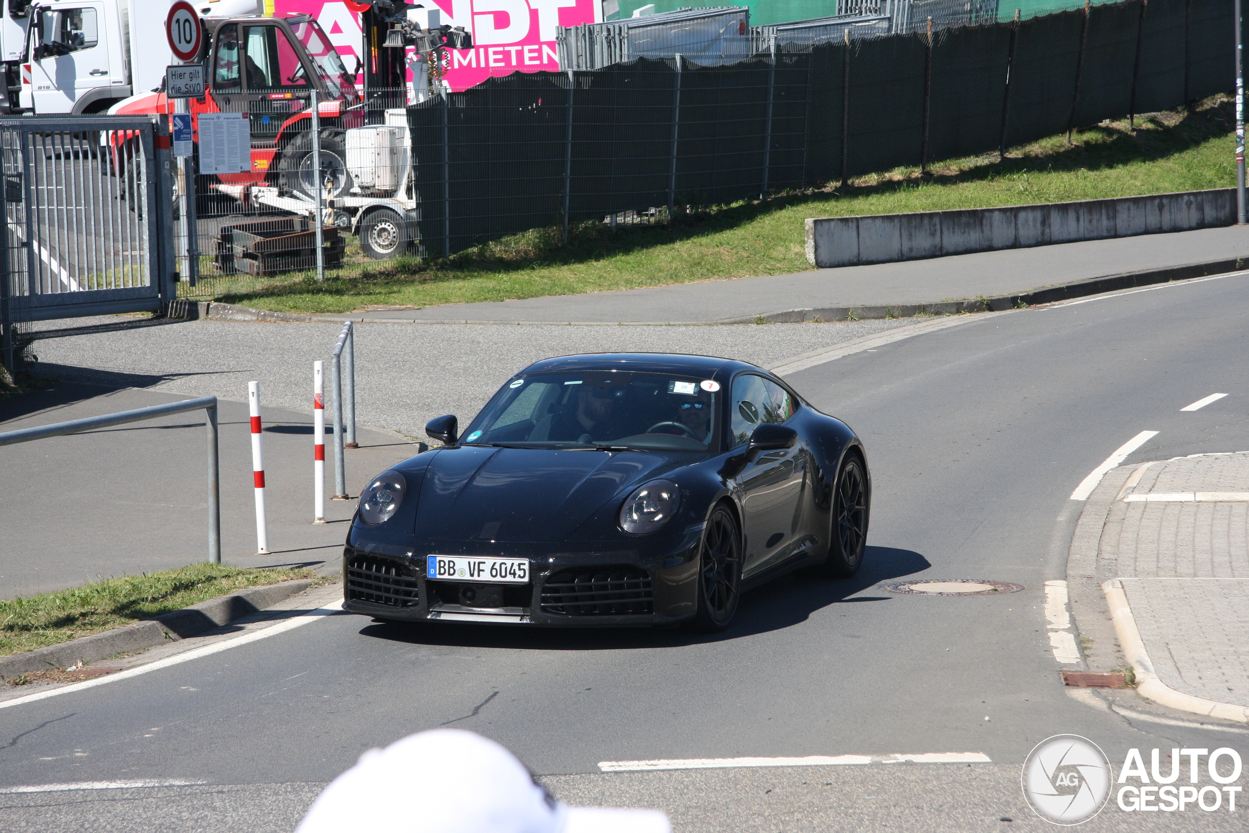 Porsche 992 Carrera 4 GTS MkII